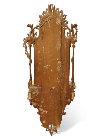 A GILT AND PAINTED WOOD TURBAN STAND (KAVUKLUK) - Foto 4