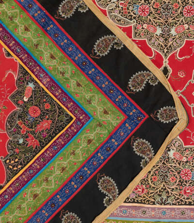 A RASHT EMBROIDERED AND APPLIQU&#201;ED WOOLEN PANEL - photo 4