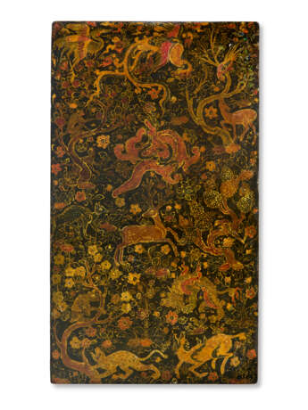 A PAIR OF LACQUERED BOOK COVERS - фото 2