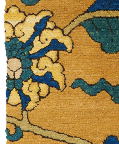 A `LOTUS AND LEAF` MING PALACE CARPET FRAGMENT - фото 4