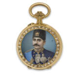 A DIAMOND-SET ENAMELLED MINIATURE POCKET WATCH - Foto 1