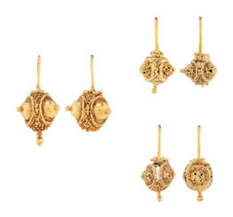 THREE PAIRS OF FATIMID GOLD EARRINGS