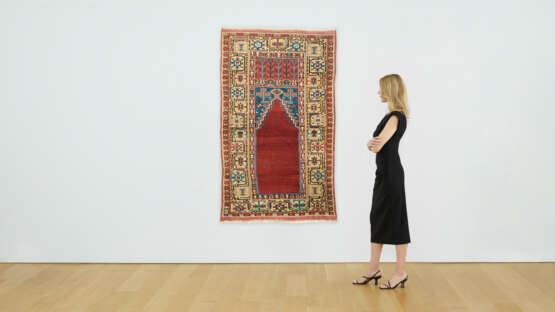 A LADIK PRAYER RUG - photo 6