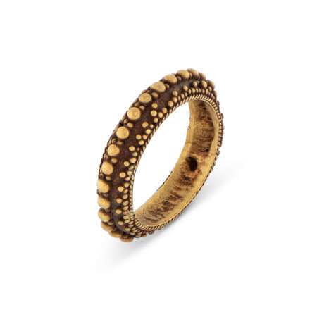 A GEM-SET AND ENAMELLED GOLD BRACELET - photo 7