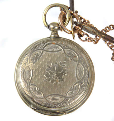 silberne Schlüssel Taschenuhr um 1900 - photo 2