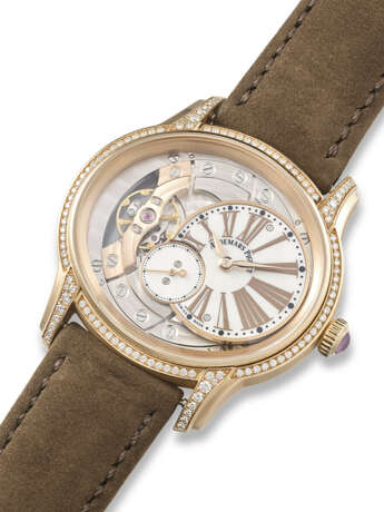 AUDEMARS PIGUET, MILLENARY, REF. 77247OR - Foto 2