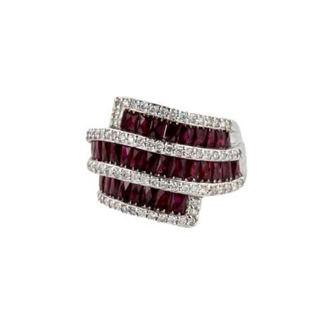 Bague en or avec rubis et diamants. Diamond 21th century - Foto 7