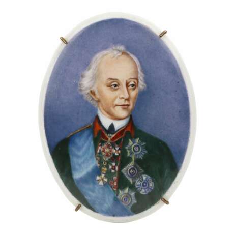 M&eacute;daillon en porcelaine avec un portrait de A.V. Souvorov. Russie. XIXe si&egrave;cle Porcelain Hand Painted realism 19th century - photo 1