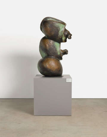 Henry Moore. Three Part Object - photo 2