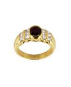 Übersicht. Bague en or Moraglione avec rubis et diamants. 