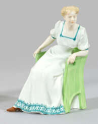 Seltene Jugendstil-Figur "Mädchen im Korbstuhl"