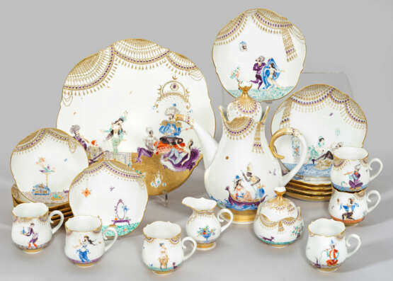 Prachtvolles Meissen Kaffeeservice mit Dekor "1001 Nacht" - фото 1 Prachtvolles Meissen Kaffeeservice mit Dekor "1001 Nacht" - фото 1