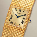 PIAGET, REF. 9131, A VERY FINE VINTAGE 18K YELLOW GOLD WRISTWATCH - photo 2