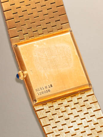 PIAGET, REF. 9131, A VERY FINE VINTAGE 18K YELLOW GOLD WRISTWATCH - photo 3
