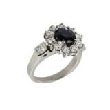 18k gold ring with diamonds and natural sapphire. Diamonds 21th century - photo 2