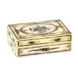 Ivory box with mother-of-pearl inlay. Pearl 19th century - photo 1