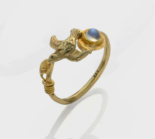 Ring mit Mondstein "Schlange und Taube" - Foto 1