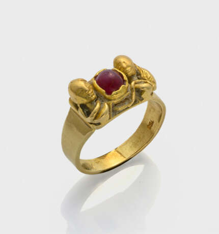 Ring mit Rubincabochon - photo 1