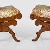 Paar Biedermeier-Tabourets - photo 1