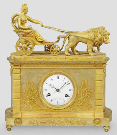 Große Empire-Figurenpendule "Kybele im Wagen" - photo 1