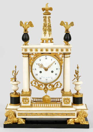 Große Louis XVI-Portaluhr - Foto 1