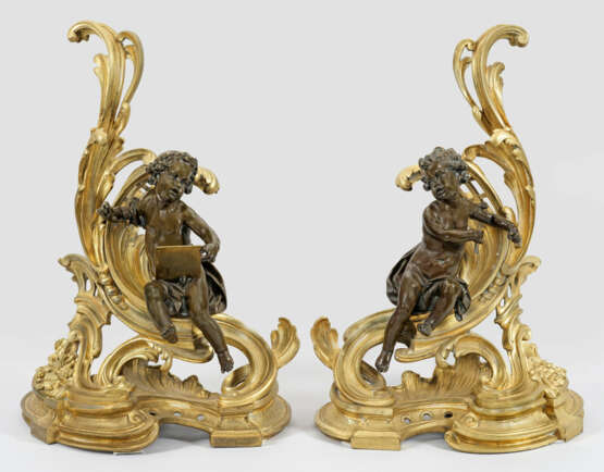 Paar große Chenets im Louis XV-Stil - фото 1