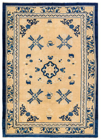 Kleiner alter Peking-Teppich - photo 1