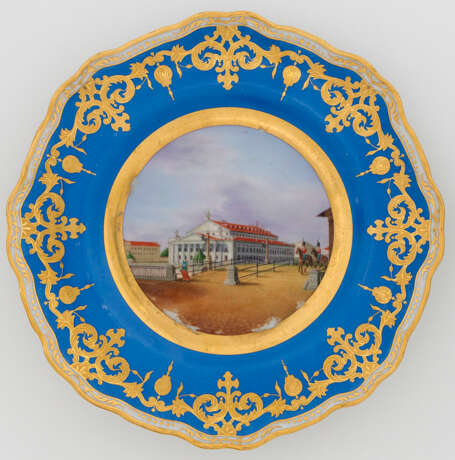 A Porcelain Dessert Plate from the Dowry Service of Grand Duchess Alexandra Nikolaevna   - Foto 1