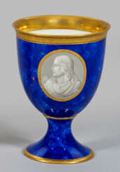 Prächtiger Empire-Pokal mit Lapislazuli-Imitation