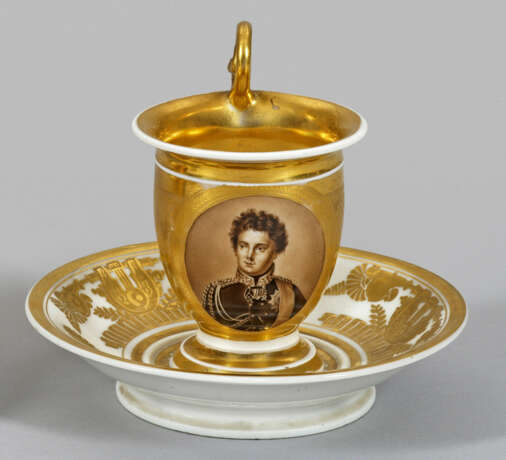 Empire-Ziertasse mit Porträt von - photo 1