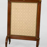 Biedermeier-Kaminschirm - photo 1
