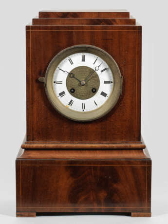 Biedermeier-Kommodenuhr - photo 1