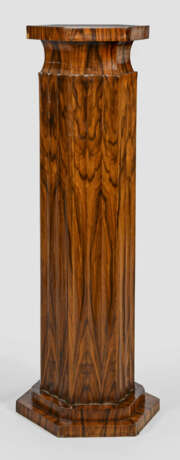 Art Déco-Podestsockel - photo 1