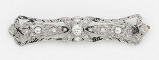 Art Nouveau-Diamantbrosche in Ajour - photo 1