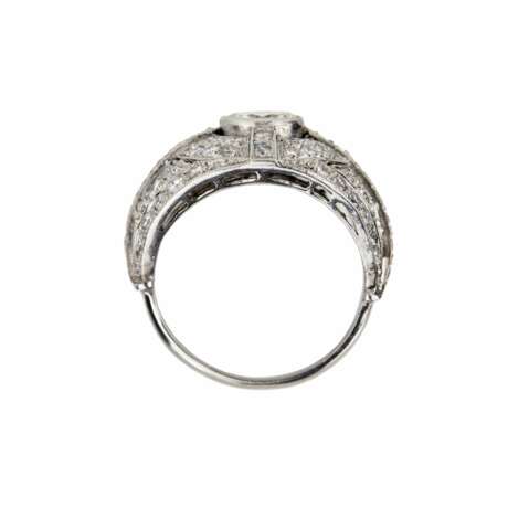 Cocktail ring in platinum with diamonds Art Deco style. 20th century. Platinum 20th century - photo 5