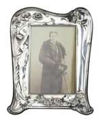 Produktkatalog. CADRE PHOTO EN ARGENT MASSIF DE STYLE ART NOUVEAU, SHEFFIELD, ROYAUME-UNI