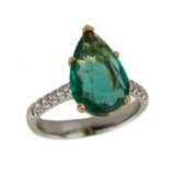 18K Gold Ring with Teardrop Emerald and Diamonds Diamonds 21th century - photo 1