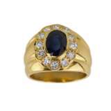 18K Gold Signet Ring with Sapphire and Diamonds. Diamonds 21th century - photo 2