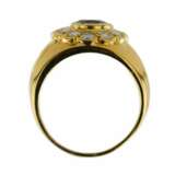 18K Gold Signet Ring with Sapphire and Diamonds. Diamonds 21th century - photo 3