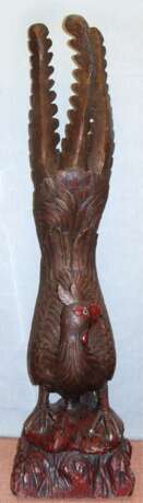 Große Holzskulptur "Großer Hahn" Teneriffa um 1960, plastisch geschnitzt, z.T. rot gefasst, 205x56x54 cm - photo 1