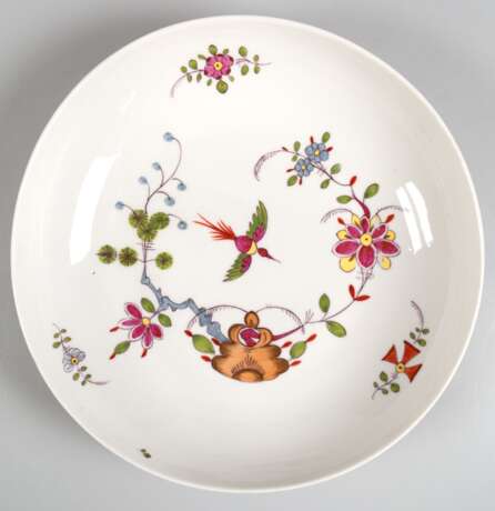 Meissen-Biedermeier-Schale, Indisch, mit Fels- und Vogelmalerei, Schwertermarke 1850-1824, 1. Wahl, H. 5 cm, Dm. 25 cm - photo 1