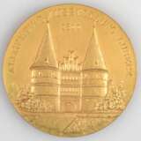 Verdienst-Medaille "Für Allgemeine Ausstellung Stadt Lübeck", Goldbronze, 41,84 g - photo 1