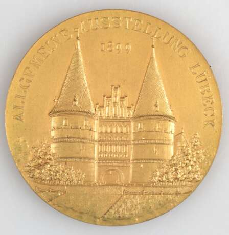 Verdienst-Medaille "Für Allgemeine Ausstellung Stadt Lübeck", Goldbronze, 41,84 g - photo 1