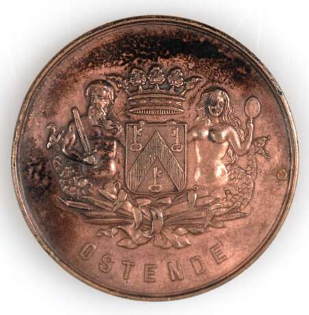 Bronze-Medaille "1908 der Stadt Ostende auf die Pfingstfeste", rückseitig Lobeerkranz mit Schriftbild, 46 mm, 34,57 g - photo 1