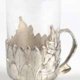 Jugendstil-Teeglashalter, WMF, mit Floralrelief und Glaseinsatz, Ges.-H. 11,5 cm - photo 1