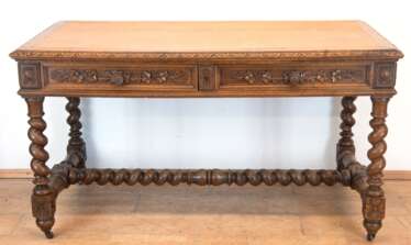 Gründerzeit-Tisch, Eiche, in der Zarge 2 Schubladen, beschnitzt, gedrechseltes und verstrebtes Fußgestell, Kante mit Fehlstelle, Gebrauchspuren, Reparaturstellen, 78x140x70 cm