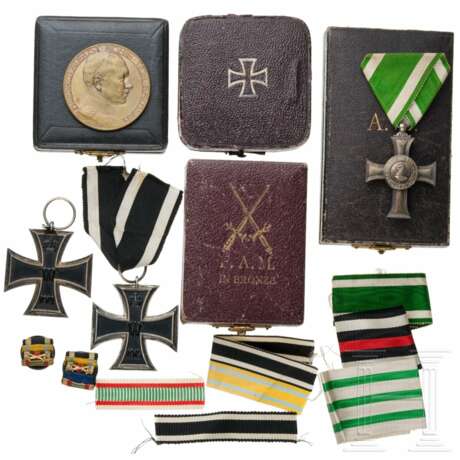 Kleines Ordenskonvolut - photo 1