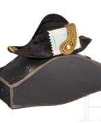 Kingdom of Bavaria. Oberamtsrichter Max Reischl - Zweispitz für Beamte mit Originalkoffer und Handschuhen, 1886 - 1912