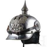 Helm M 1889 für Mannschaften der Kürassiere in Kriegsausführung, um 1915 - Foto 1