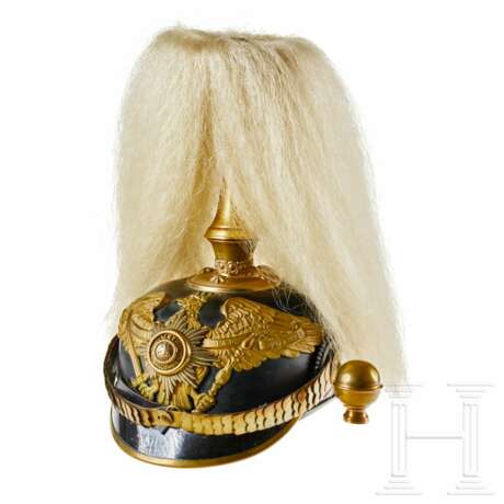 Helm für einen Offizier der Garde-Fuß-Artillerie-Regimenter, mit Paradebusch - photo 1